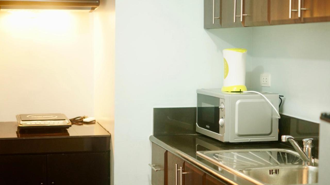 Manila Airport Staycation Near Naia Terminal 3 Pasay Bagian luar foto